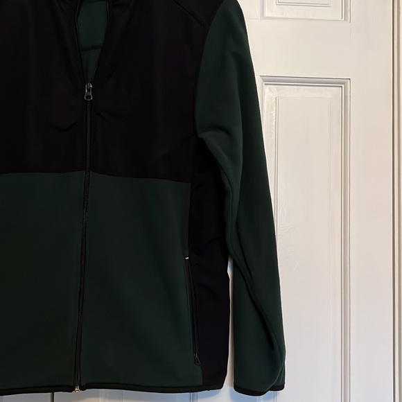 Men’s Zippered Fleece. Old Navy - Picture 3 of 11